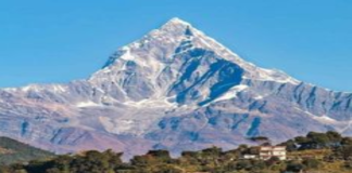 Everest Base Camp Trek and Gokyo Lake: A Journey Through Nepal’s Majestic Himalayas