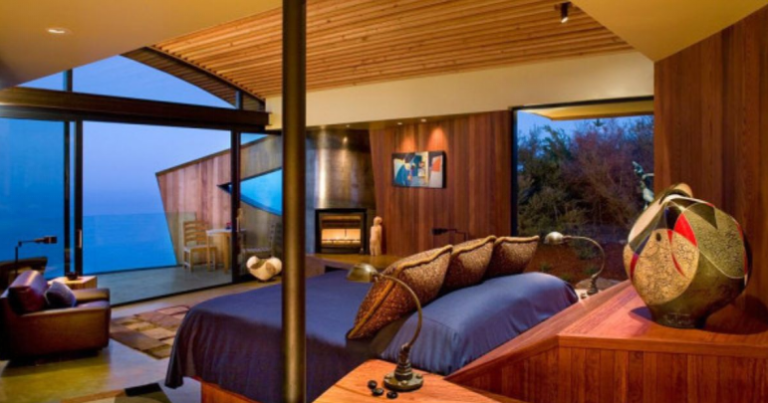 The Growing Popularity of Love Hotels and Short-Term Stays