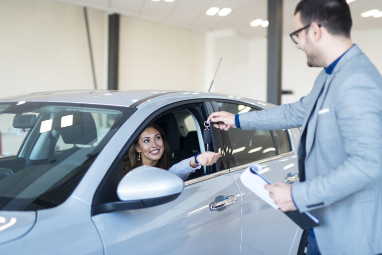 Hire The Best Car Rental Services In Solapur